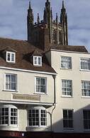 Cathedral Gate Hotel