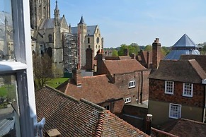 Cathedral Gate Hotel