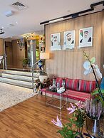 AG Hotel