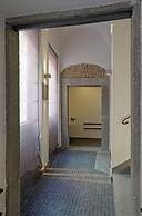 Trevi Palace Luxury Inn