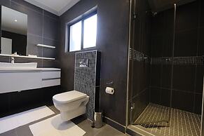 Villa Moyal