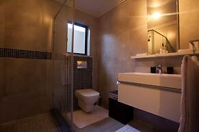 Villa Moyal