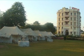 Satyam Palace Resort