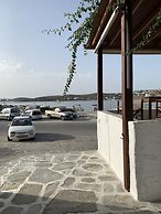 Asterias Hotel Seafront