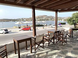Asterias Hotel Seafront