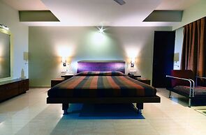 Hotel Platinum Inn