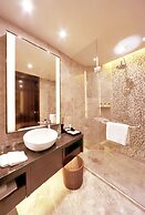 Royal Suites & Tower