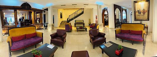 Hotel Club Frances