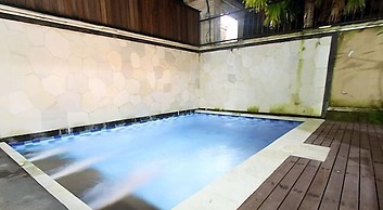 Surya Mas Villa