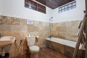 Surya Mas Villa