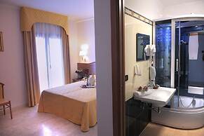 Fashion Hotel