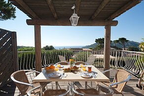 Residence Marina di Santa Giulia