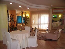 Hotel Diecimare