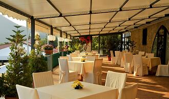 Hotel Diecimare