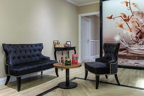 The Boutique Hotel