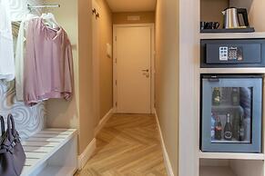 The Boutique Hotel
