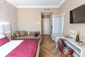 The Boutique Hotel