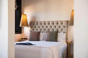 Perry Street Hotel