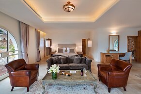 The Setai Bayit Bagalil