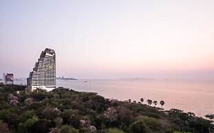 Cape Dara Resort