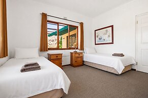 Montagu Springs Resort