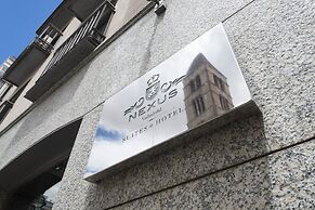 Nexus Valladolid Suites & Hotel