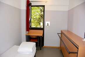 Cis De Champagne - Hostel