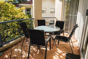 Sanctuary Lake Apartments