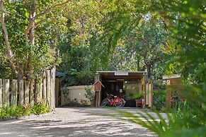 The Garden Burees