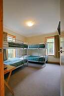 Aoraki Mount Cook Alpine Lodge