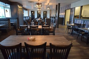 Lakeland Inn
