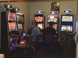 Lakeland Inn