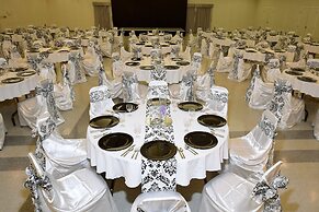 Lakeland Inn