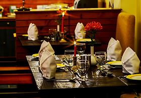 Honeymoon Inn
