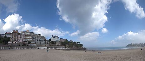 Best Western Hotel Le Crystal Dinard
