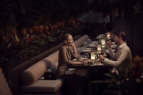 Grosvenor House Suites