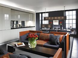 Grosvenor House Suites