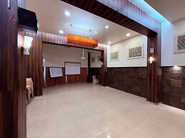 Hotel Alka Residency