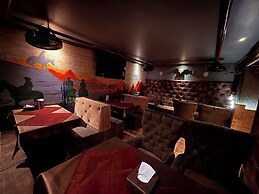 Hotel Alka Residency