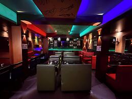 Hotel Alka Residency