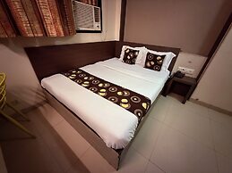 Hotel Alka Residency