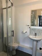 Pickmere Country House