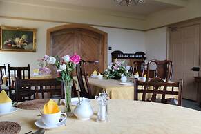 Pickmere Country House