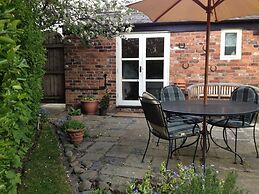 Pickmere Country House