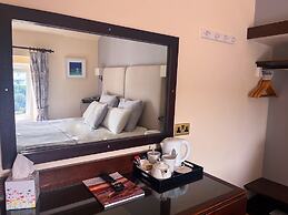 Lathkil Hotel