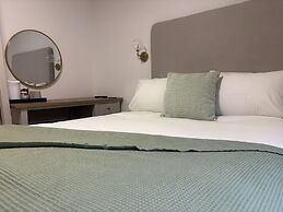 Lathkil Hotel