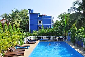 Mayflower Beach Resort