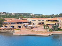Felix Hotels – Residence Hotel Costa Serena