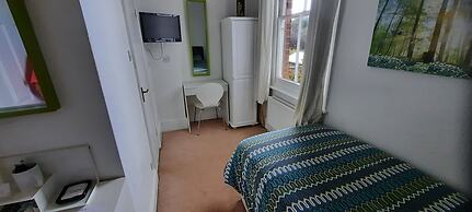 Colebrook Guest House