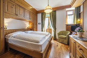 Franceschi Park Hotel